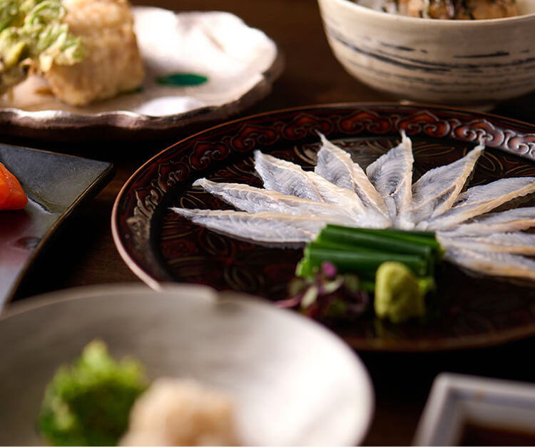 穴子と懐石料理